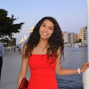 Meet your Posher, Mya